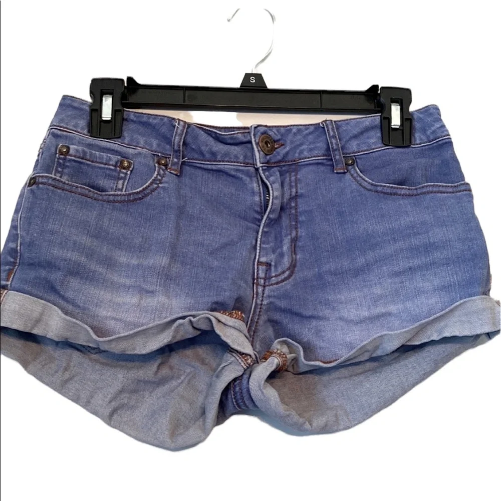 Bullhead Cuffed Denim Shorts